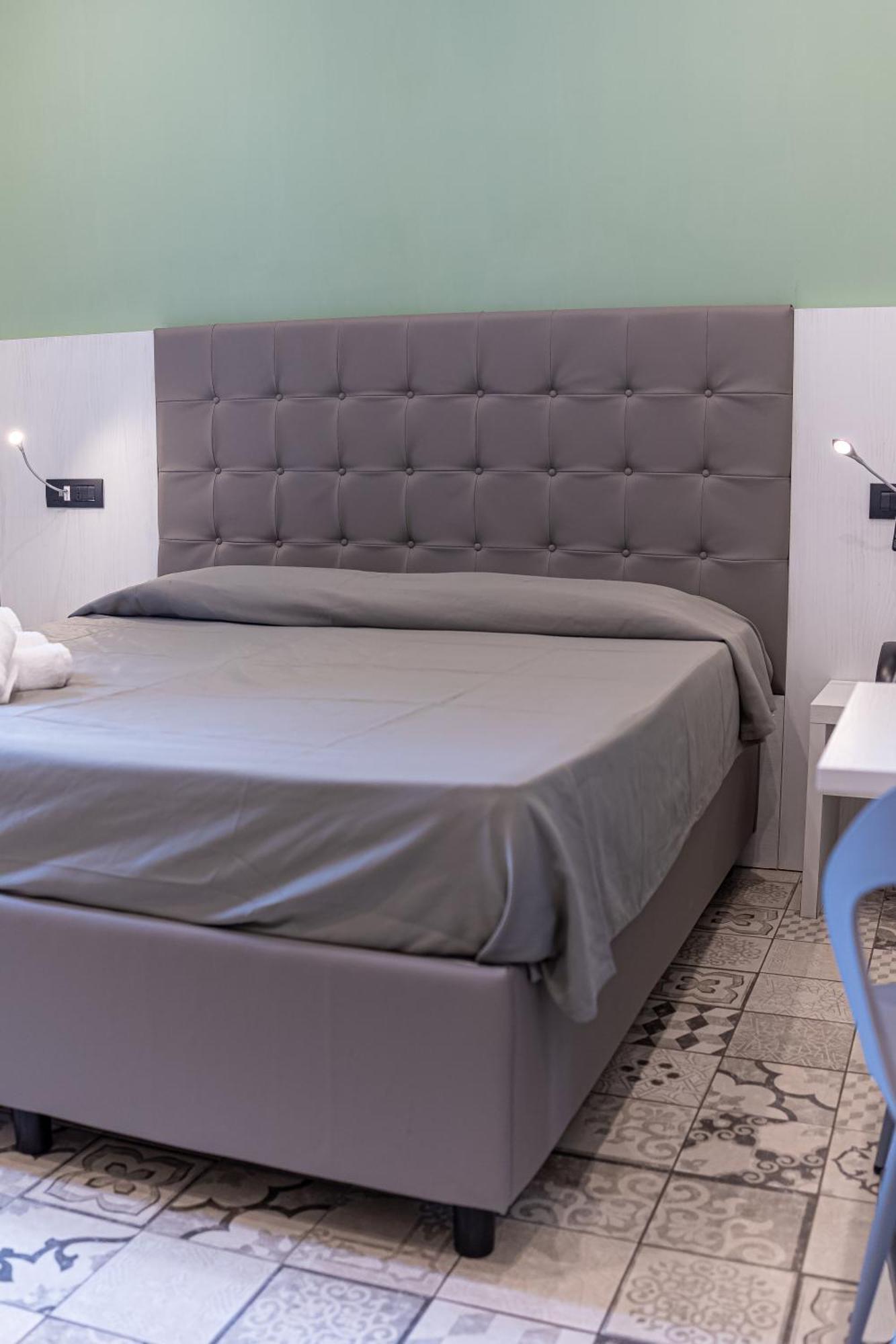 Residenza San Lorenzo Napoli Ngoại thất bức ảnh